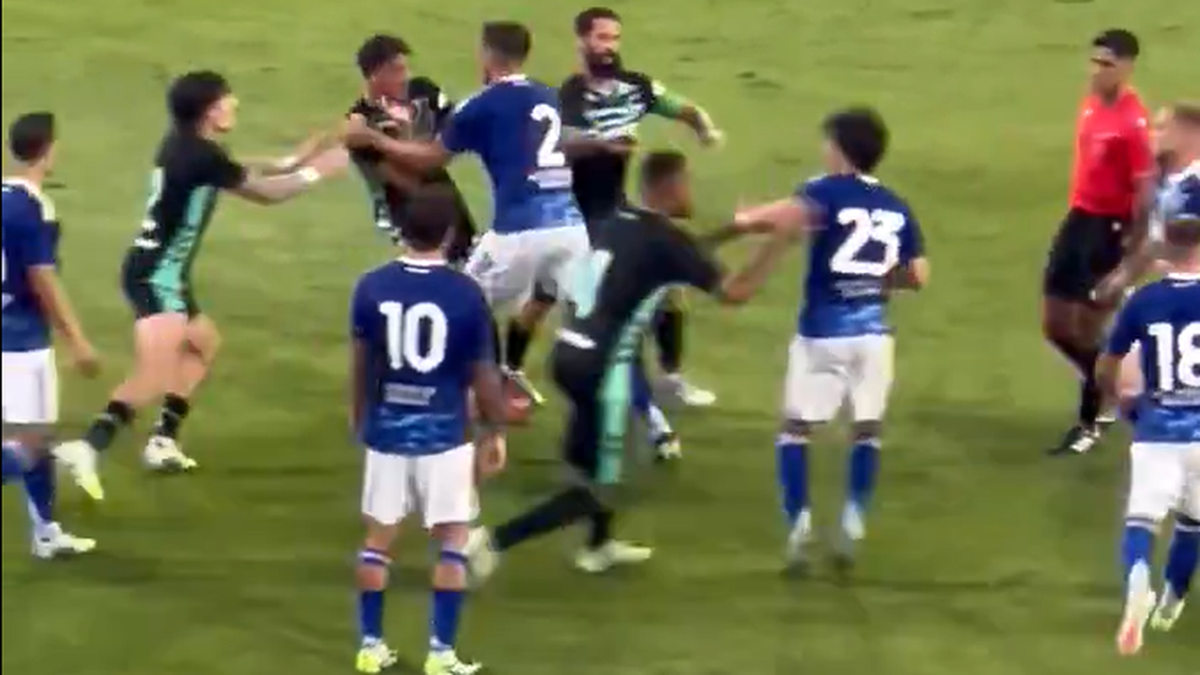 Trận giao hữu biến thành “võ đài” giữa Betis và Como