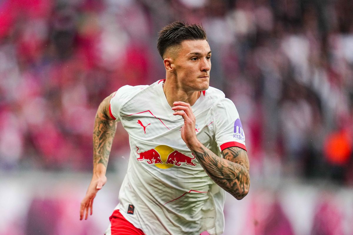 Newcastle tăng tốc vụ Benjamin Sesko 