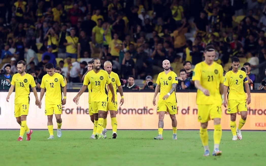 HLV tuyển Malaysia đối mặt án phạt vì phát ngôn chỉ trích FAM